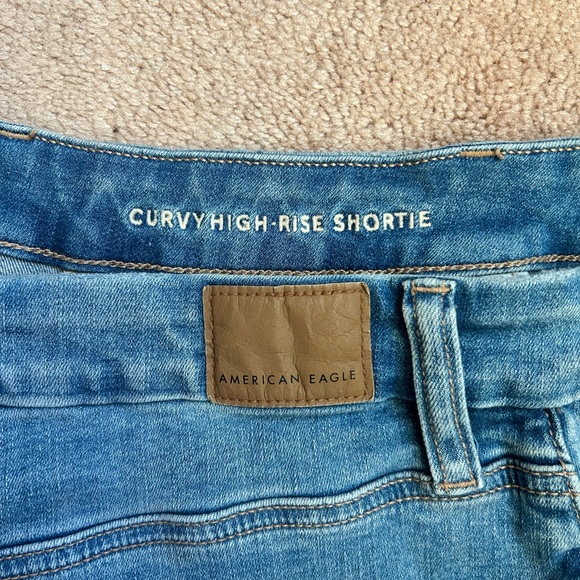 American Eagle Outfitters Curvy High-Rise Shortie Size 12 - Picture 3 of 4